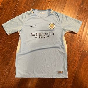 Youth Manchester City Jersey, Size XL